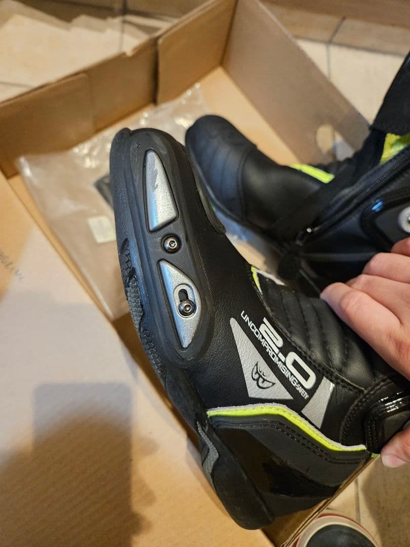 berik 革ツナギ ブーツセット 46サイズ，ブーツ41サイズ