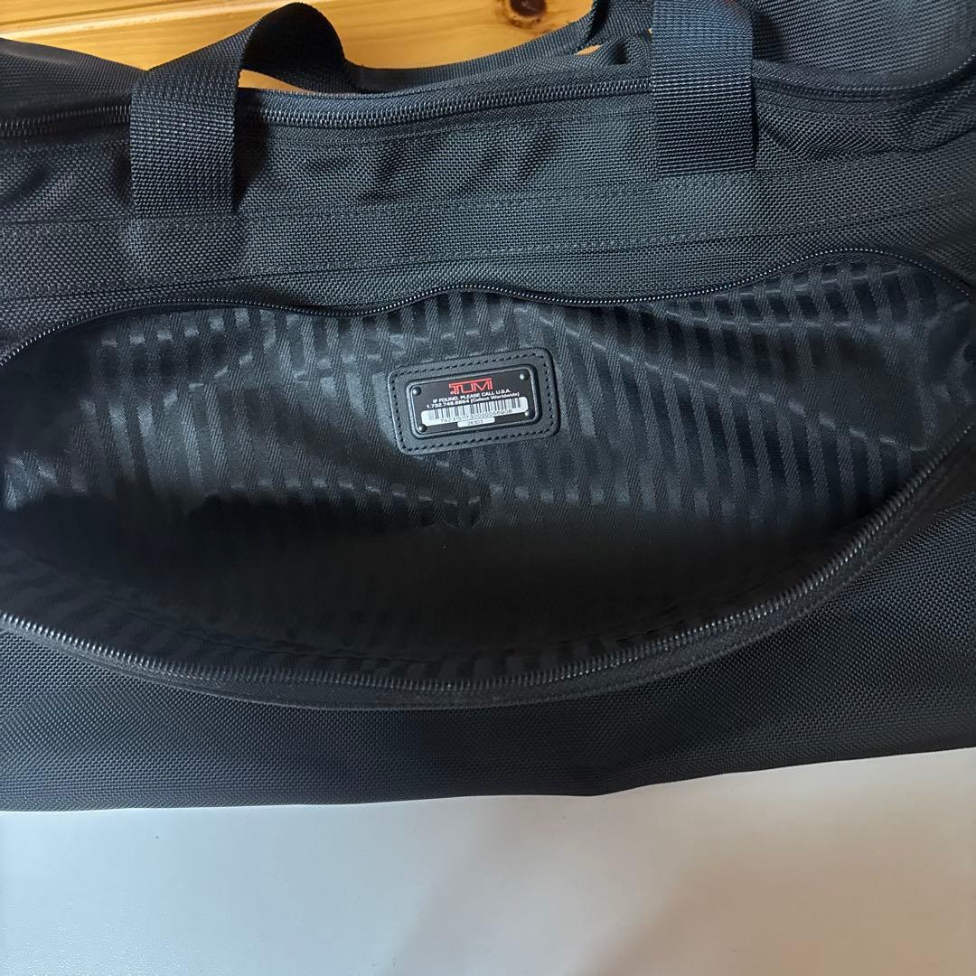 テュミ（TUMI） 黒 ボストンバッグ フォロー割有り