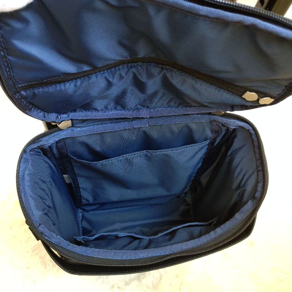 【美品】SWANY スワニー　4輪 キャリーバッグ　2way　ダークネイビー