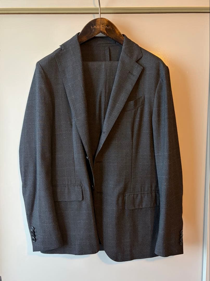 LARDINI EASY WEAR スーツ セットアップ