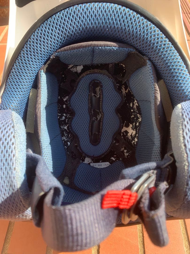 【格安】ARAI トライアルヘルメット　61〜62cm オフロード　ホワイト