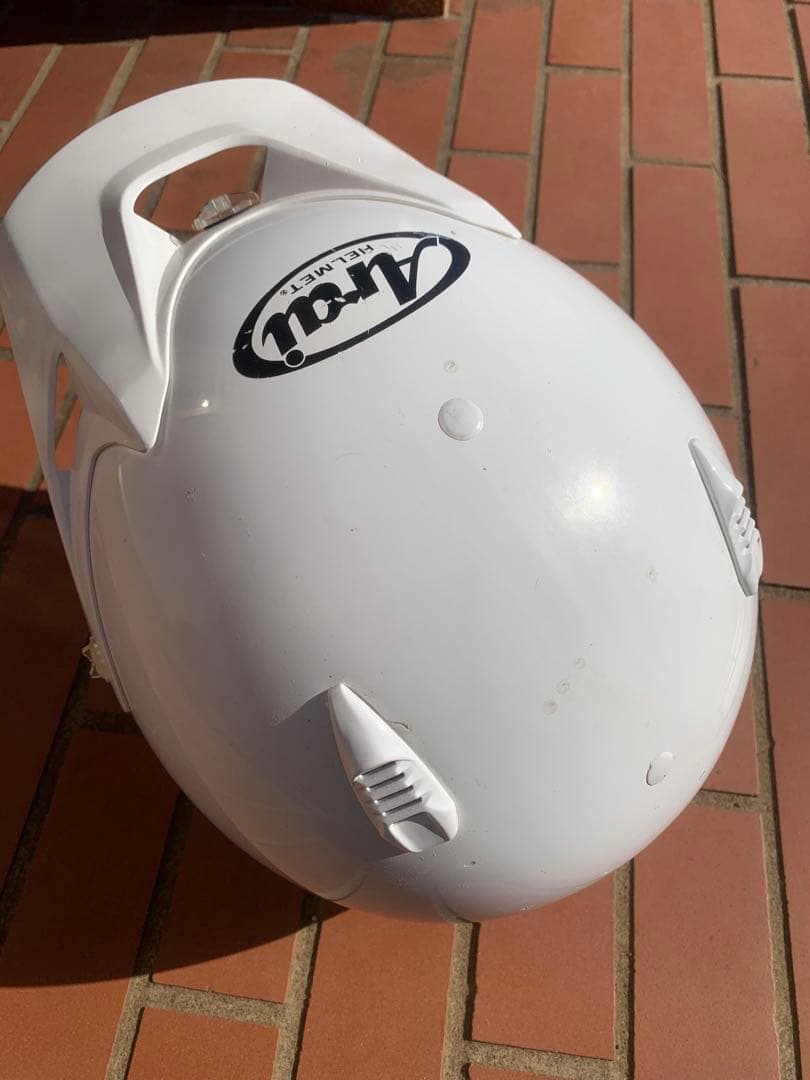 【格安】ARAI トライアルヘルメット　61〜62cm オフロード　ホワイト