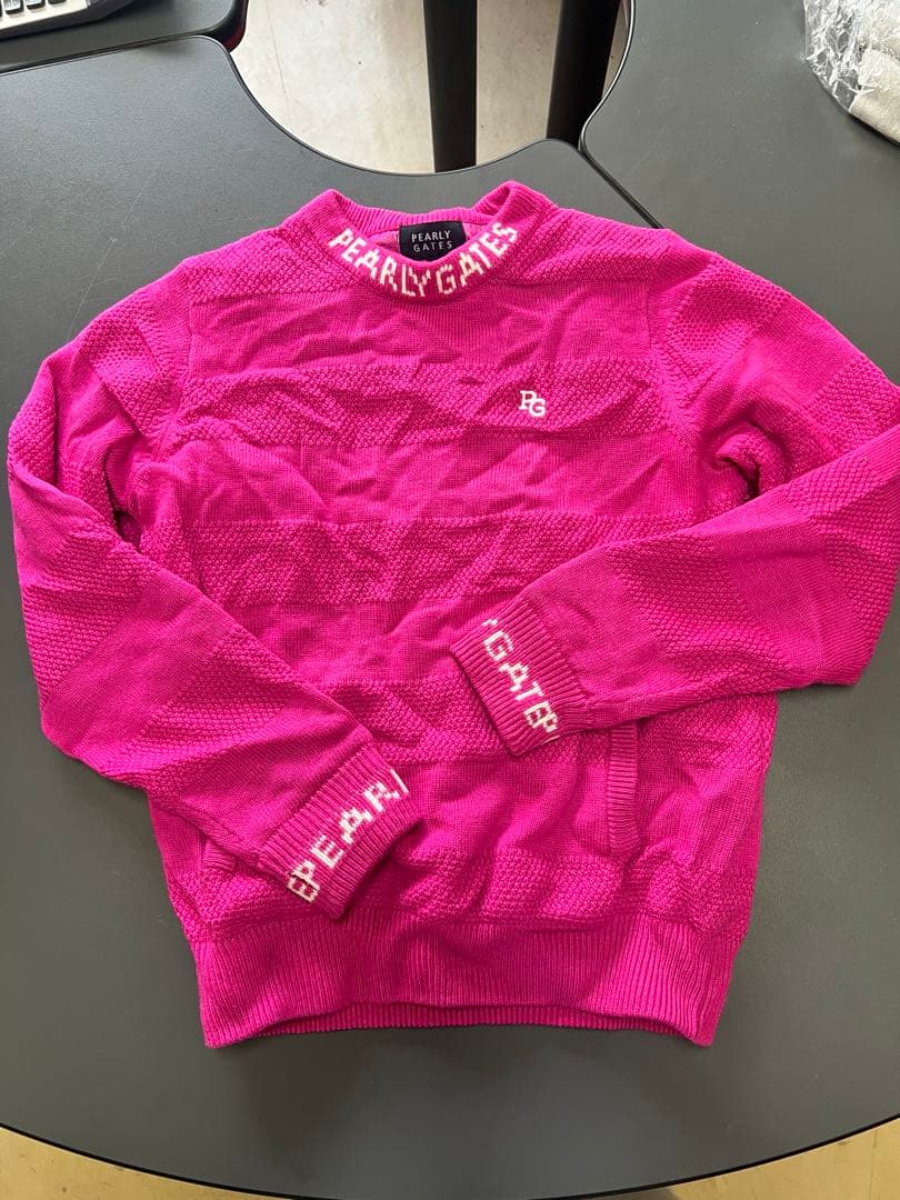 PEARLY GATES 防寒特殊素材　パーカーセーター２点セット　ピンク