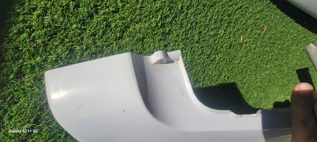 A*K様 rvf400　シートカウル