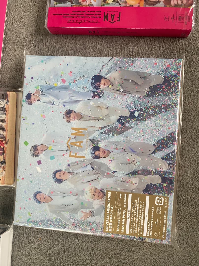 全て未開封。シリアル、トレカ全て揃ってます