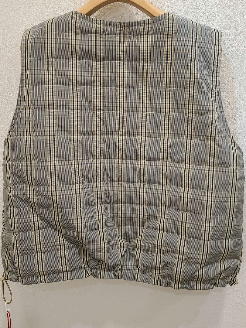 リバーシブル ダウンベスト