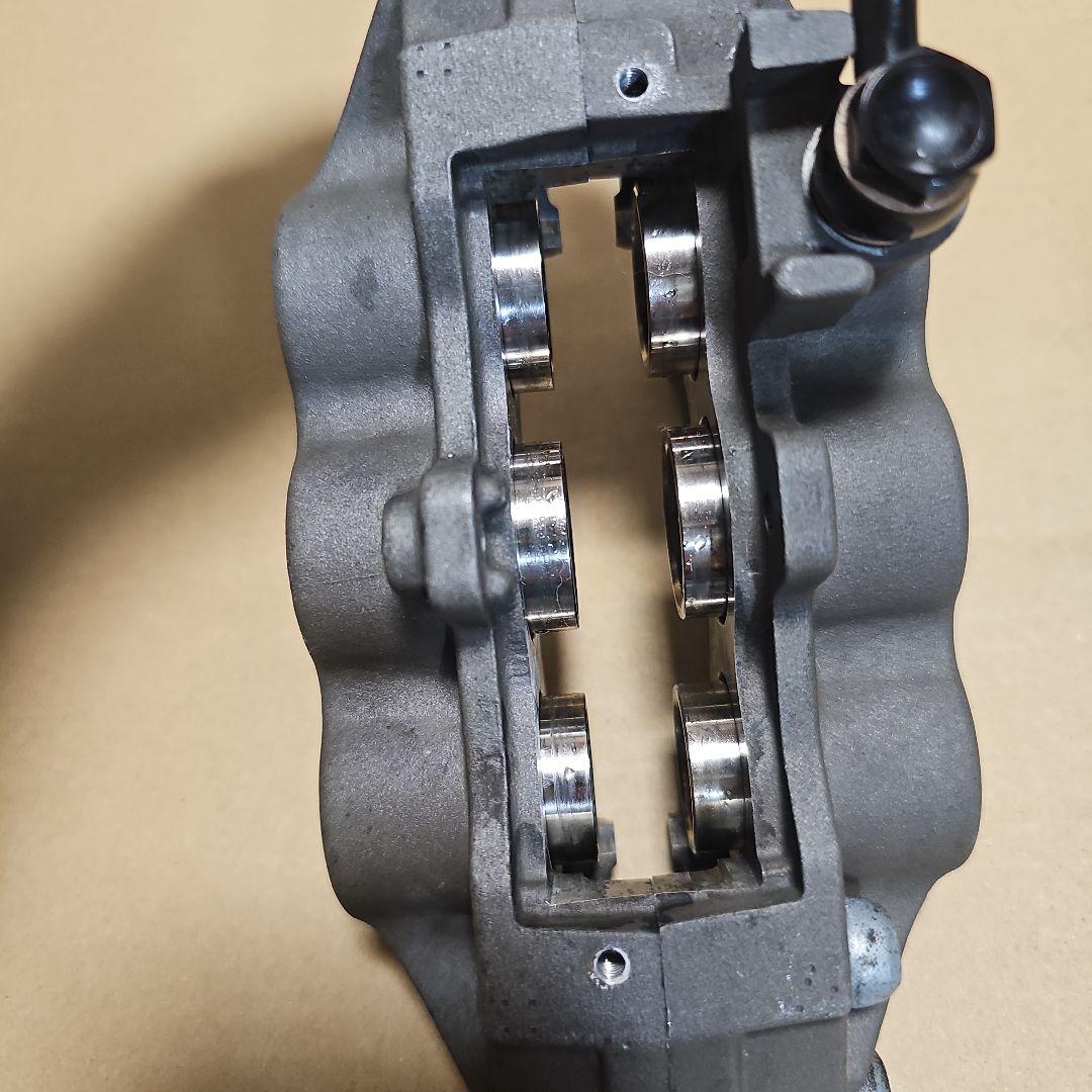 ZRX1100 TOKICO 6ポットブレーキキャリパー