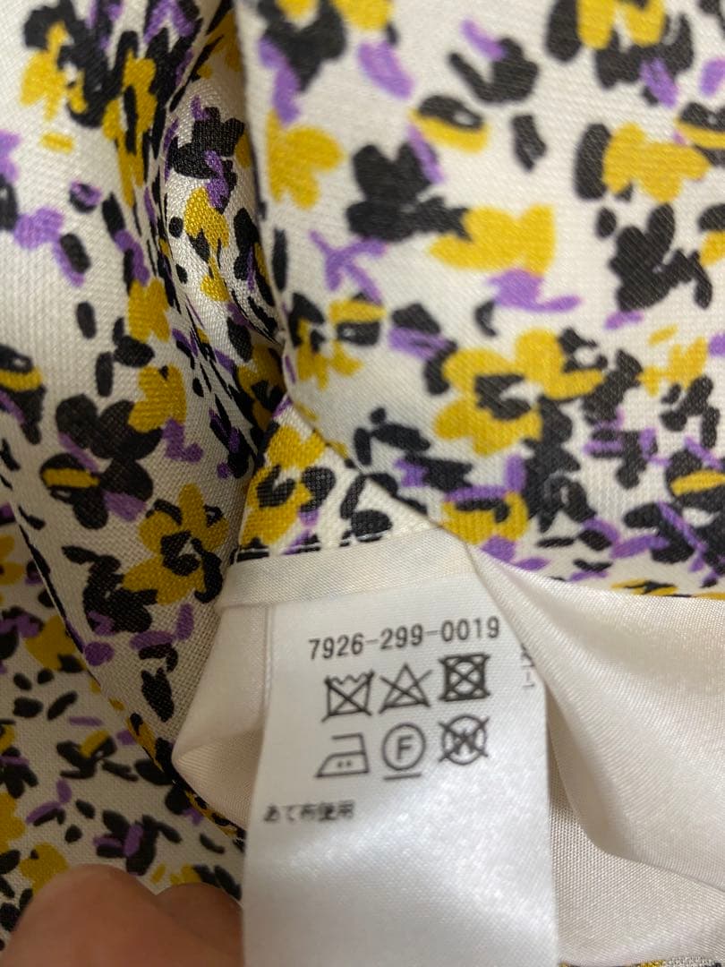 ブラミンク BLAMINK 小花柄 シルク ワンピース ベルト付