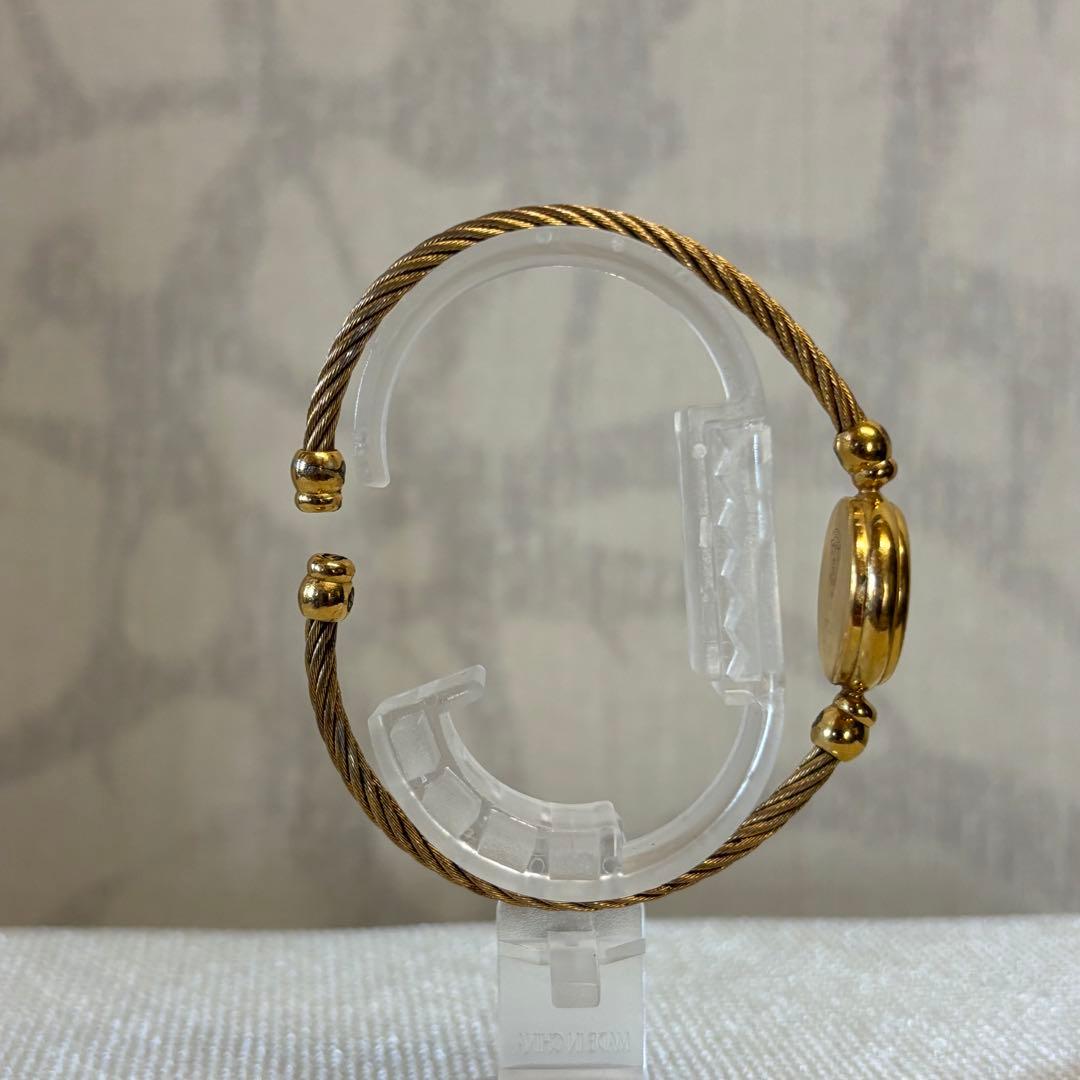 稼動品　鑑定済GUCCI グッチ　バングルウォッチ　腕時計 2700 2L R