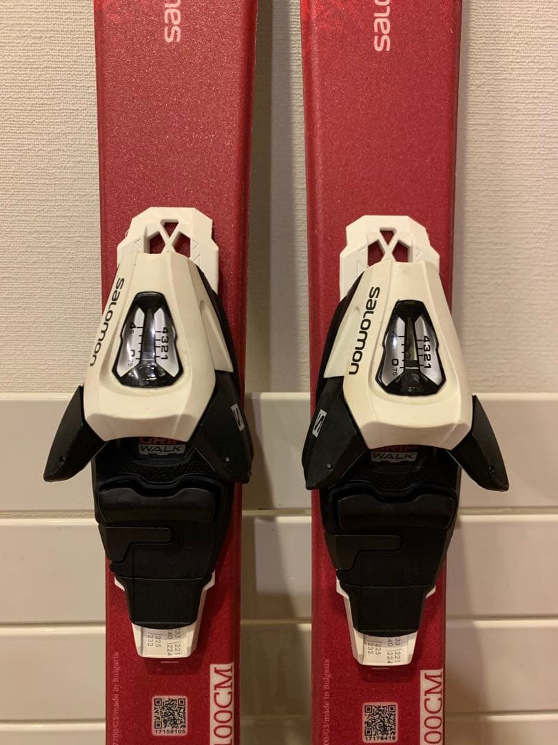【100】ジュニアスキー板 SALOMON 2022（ピンク）