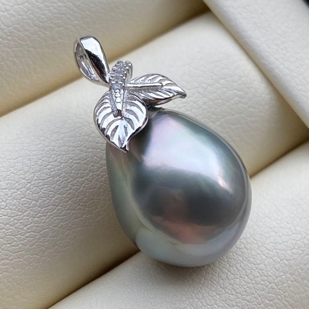 本真珠　南洋黒蝶真珠ネックレストップ　16.5*13.5グリーンブルーPT717