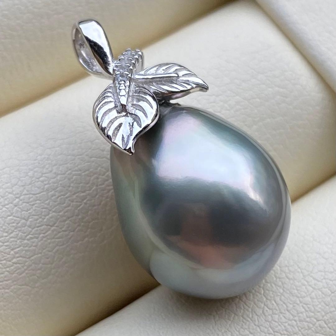 本真珠　南洋黒蝶真珠ネックレストップ　16.5*13.5グリーンブルーPT717