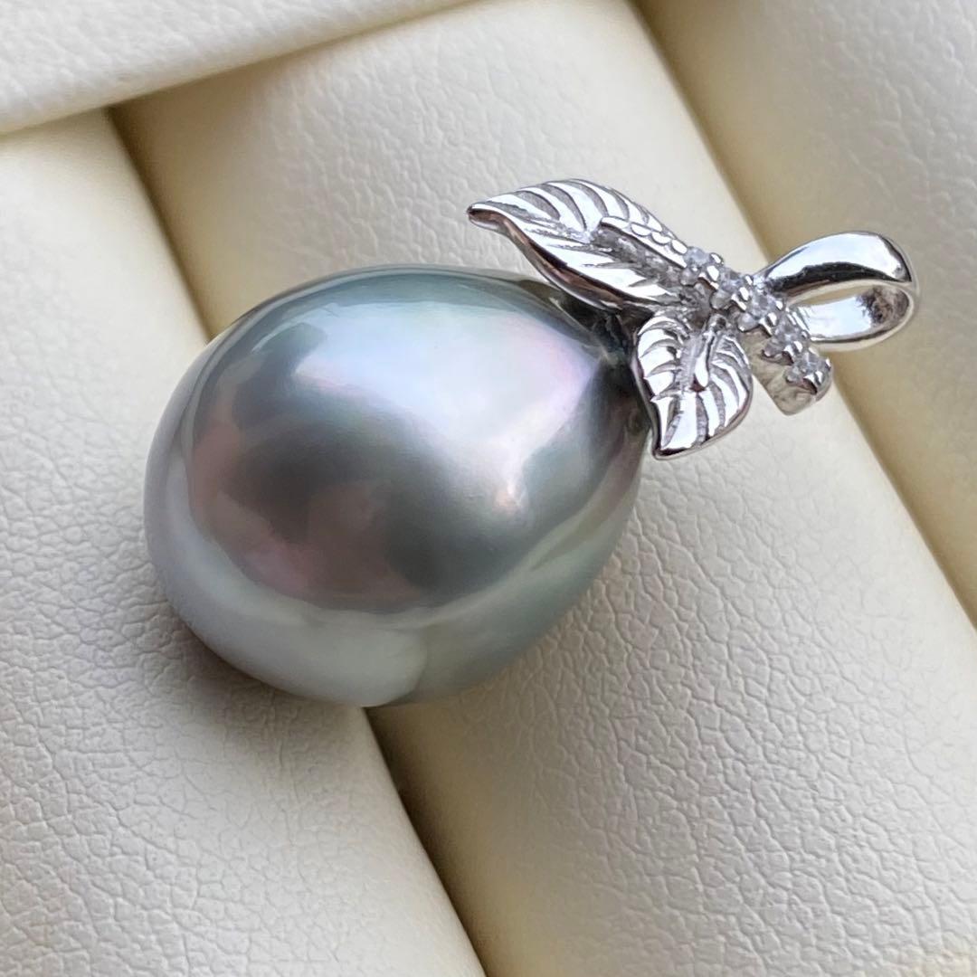 本真珠　南洋黒蝶真珠ネックレストップ　16.5*13.5グリーンブルーPT717