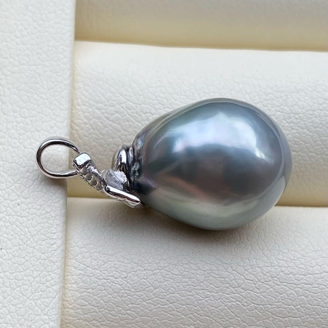 本真珠　南洋黒蝶真珠ネックレストップ　16.5*13.5グリーンブルーPT717