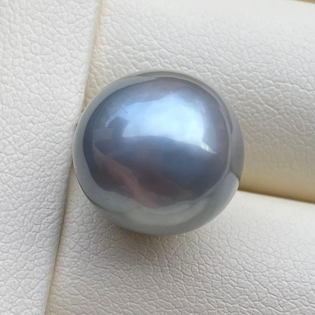 本真珠　南洋黒蝶真珠ネックレストップ　16.5*13.5グリーンブルーPT717