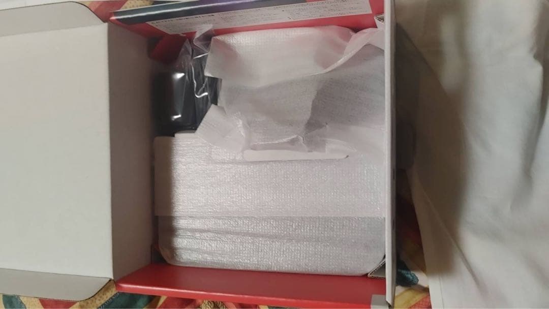 Nintendo Switch 日本語版 本体マリオカートドラクエ3付き