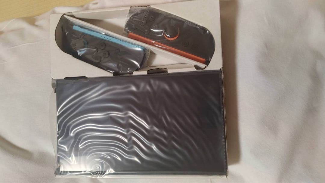 Nintendo Switch 日本語版 本体マリオカートドラクエ3付き