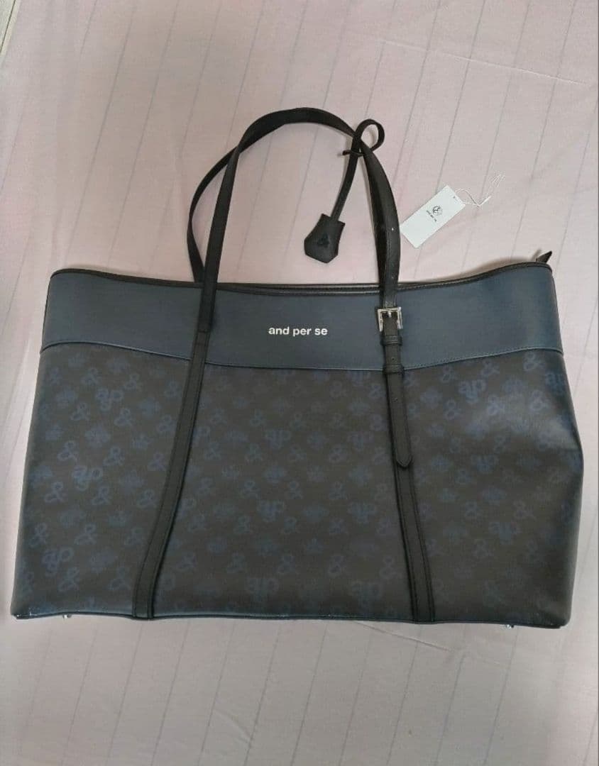 and per se アンパスィ 　　　　　　　　　トートバッグ ロッカーバッグ