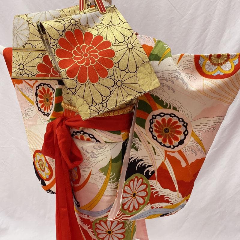 506ag64◎七五三 七歳 女児 セミアンティーク 着物&丸帯 総柄◎
