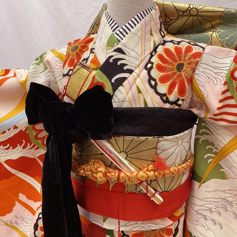 506ag64◎七五三 七歳 女児 セミアンティーク 着物&丸帯 総柄◎
