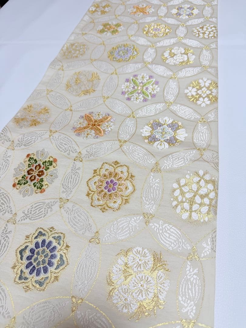 高級 袋帯 正絹 六通柄 七宝柄 ホワイト シルバー 唐織 訪問着