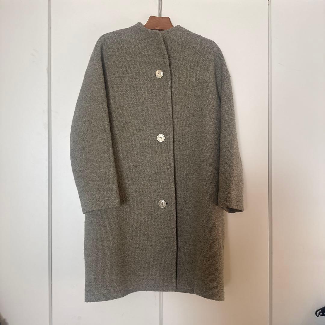 ARTS&SCIENCE High neck boxy coat グレーベージュ