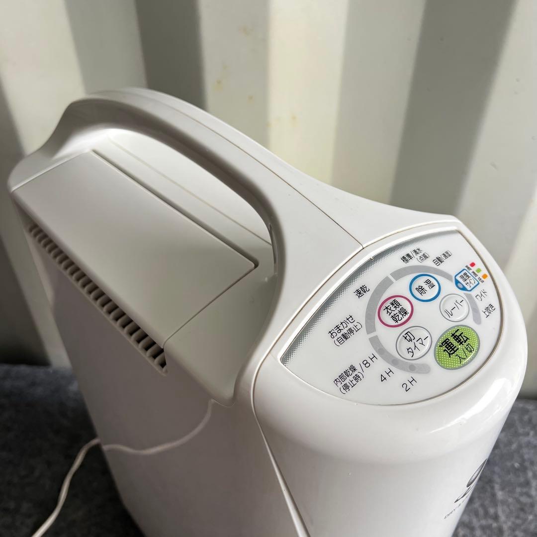 F70激安早い者勝ち✨ コロナ衣類乾燥 除湿器 梅雨 生活家電 新生活応援