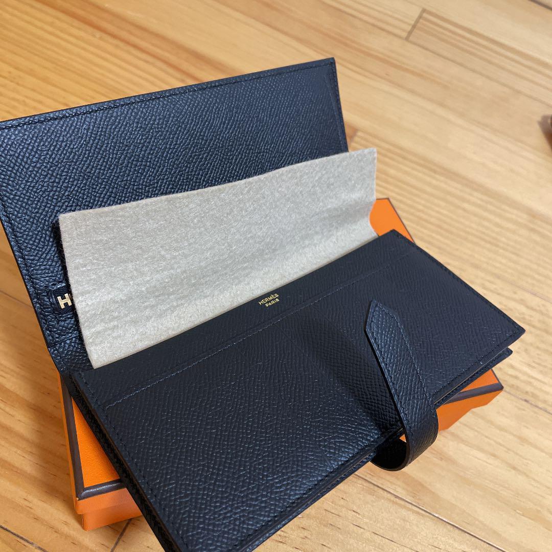 ベアンスフレ ブラック　ゴールド金具