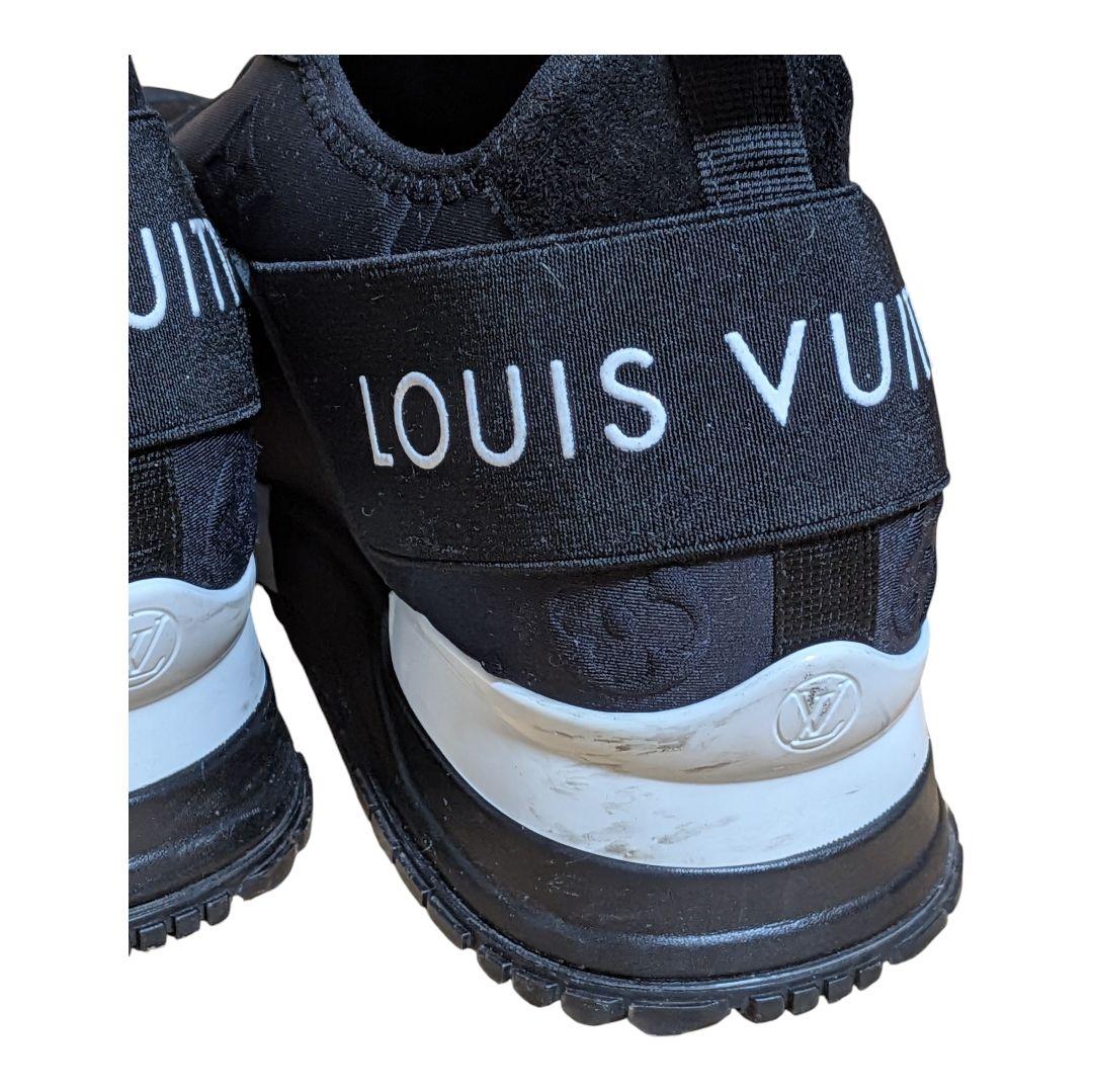 Louis Vuitton　ランアウェイ　スニーカー