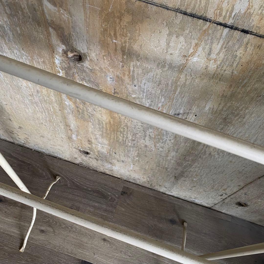 アイアンハンガーラック　タオルハンガー　ヴィンテージ　クラシック　アンティーク