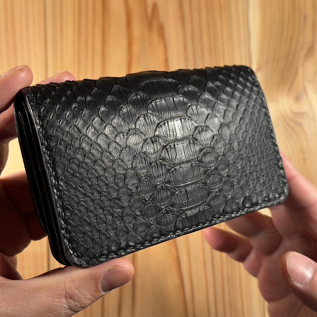 【限定生産】ミドルトラッカーウォレット｜ダイヤモンドパイソン×丘染めヌメ革