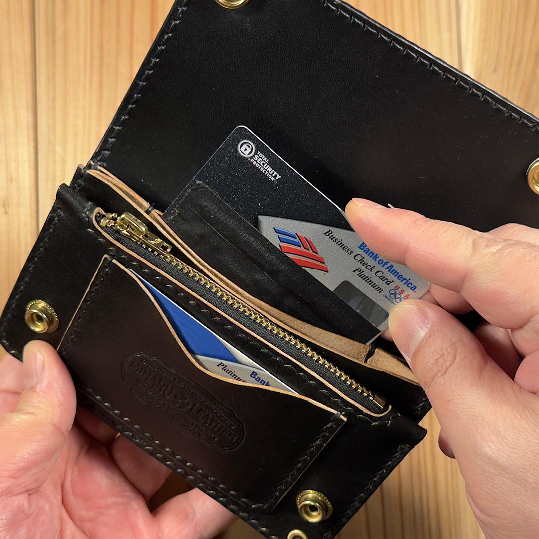 【限定生産】ミドルトラッカーウォレット｜ダイヤモンドパイソン×丘染めヌメ革