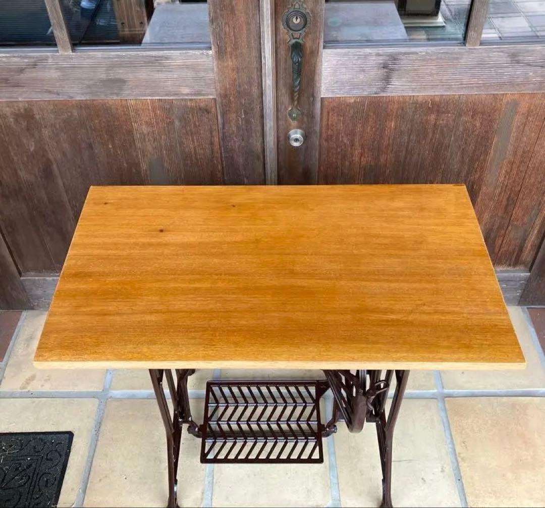 MITSUBISHI アンティークテーブル