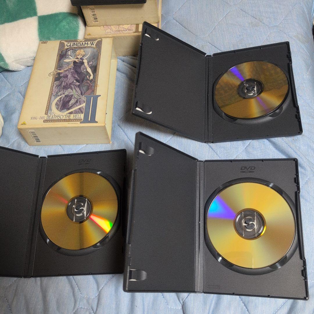 新機動戦記ガンダムW DVDコレクション本編4巻と特別編