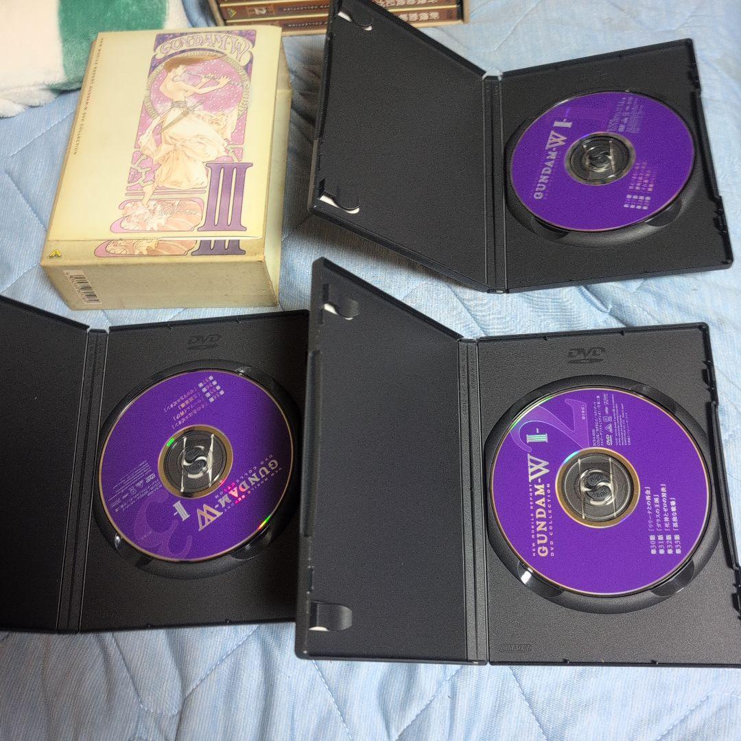 新機動戦記ガンダムW DVDコレクション本編4巻と特別編