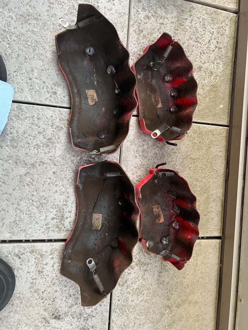 AIMGAIN ロゴ入り ブレーキキャリパー カバー赤 4個セット