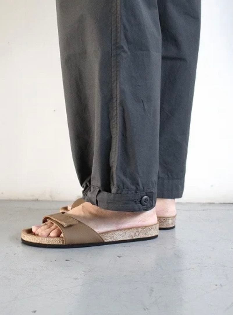 【美品】eleven 2ndカーゴパンツ 橋本靖代 オールシーズン