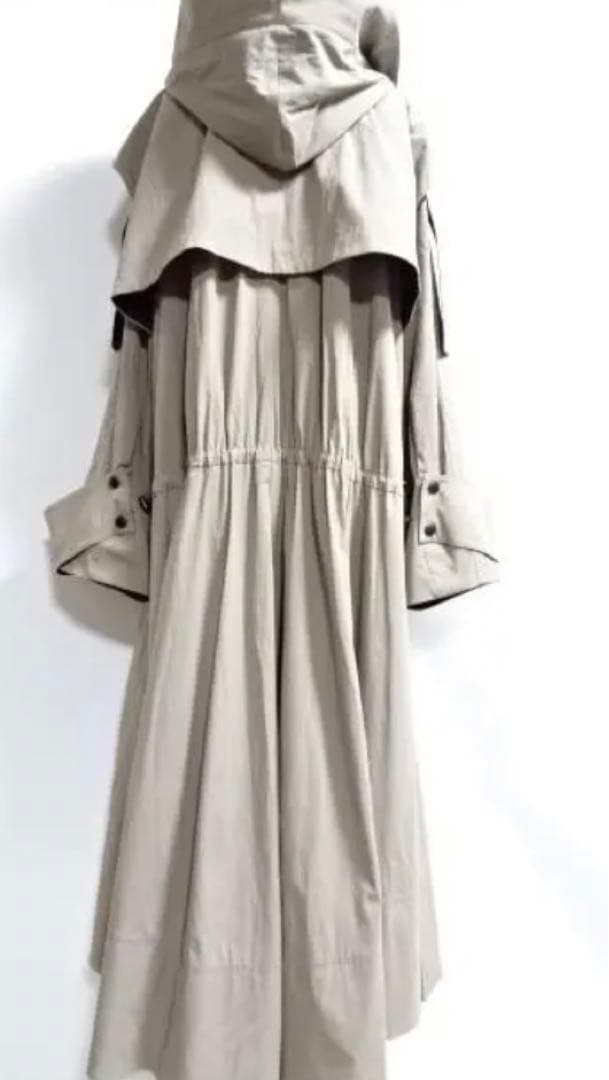 アドーア　ドライナイロンコート　36