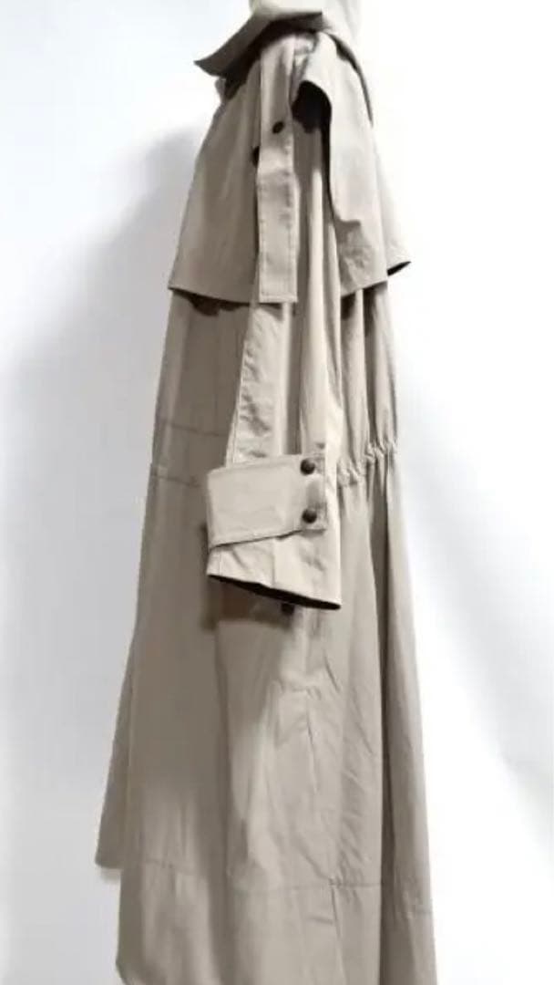 アドーア　ドライナイロンコート　36