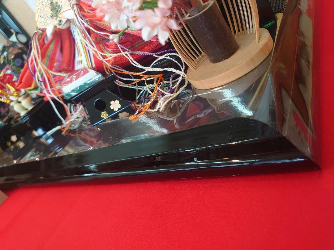 ●新品おひなさま●　桜づくし刺繍飾り　フルセット