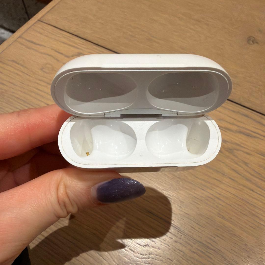 Airpods pro 第二世代　Lightning