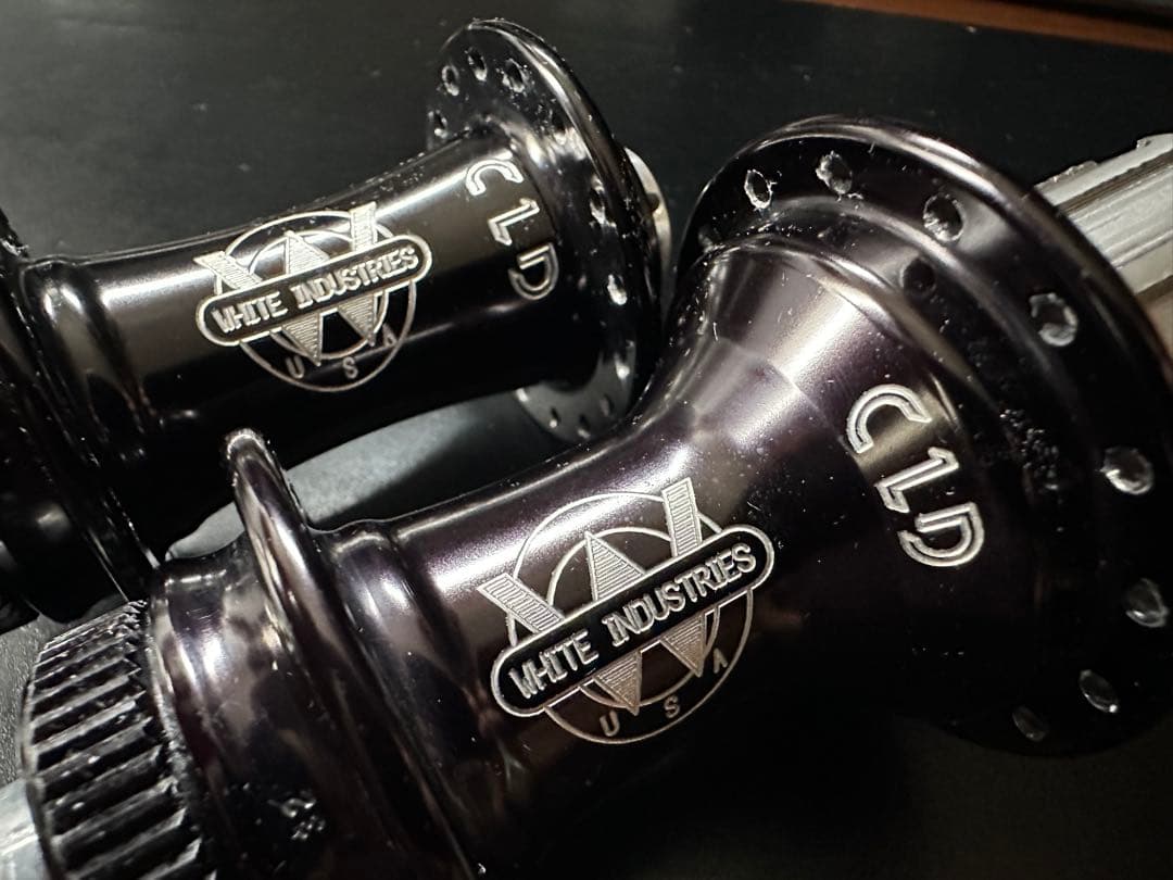 パーツ WHITE INDUSTRIES CLD thru-axle 32H