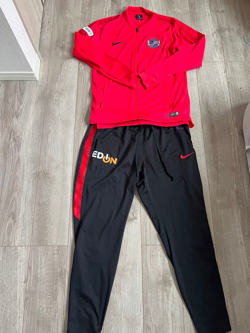 Eriko 激レア 選手支給品 サンフレッチェ広島 上下セット 非売品