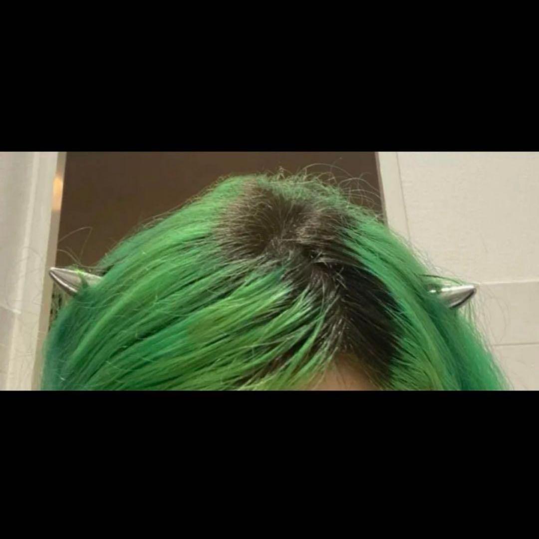 特価セール　ホーンティアラシルバー　ヴィヴィアン