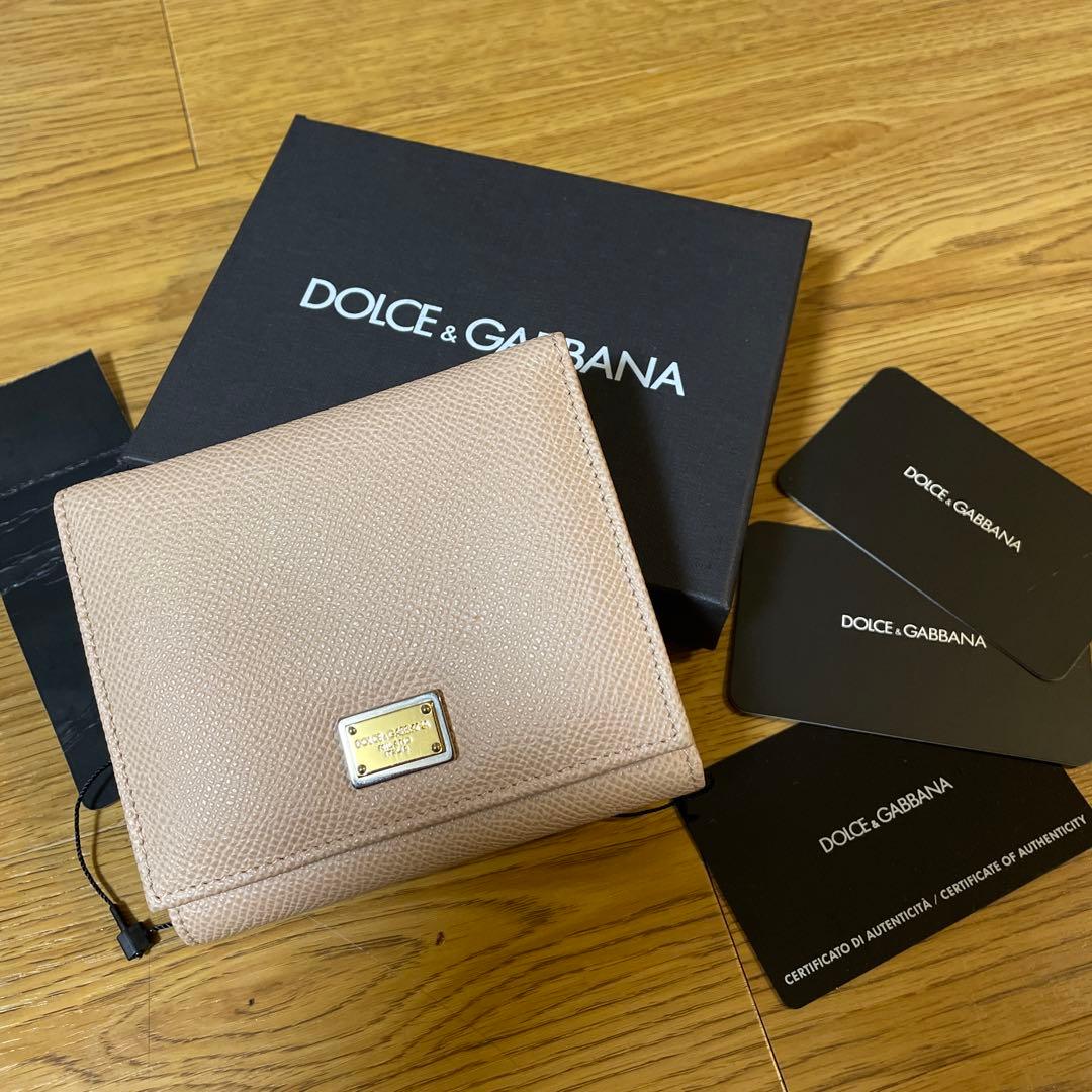 ドルチェ&ガッバーナ三つ折り財布　ドルガバ　D&G 財布　ブランド