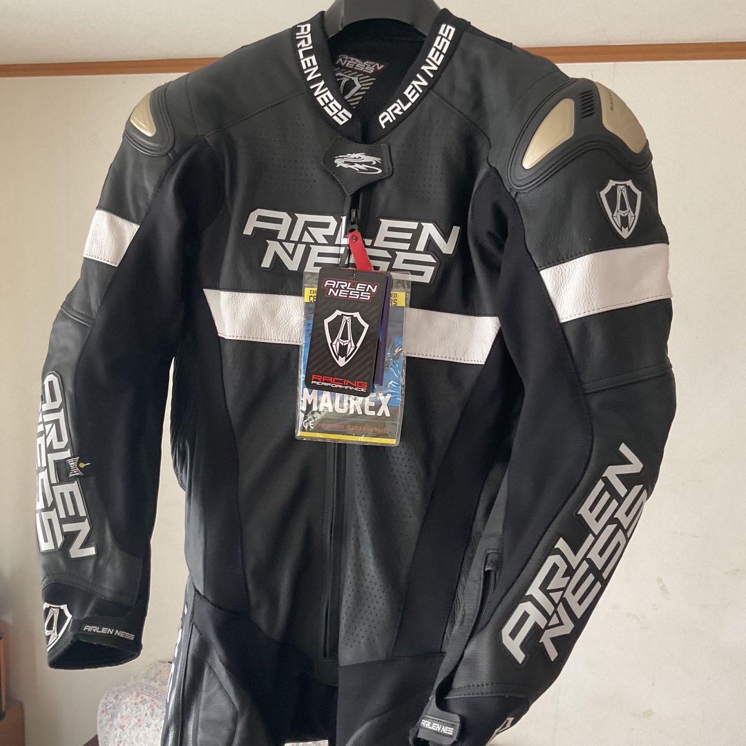 【未使用】ARLENNESSアレンネスレーシングスーツ48サイズ Bk.Wh