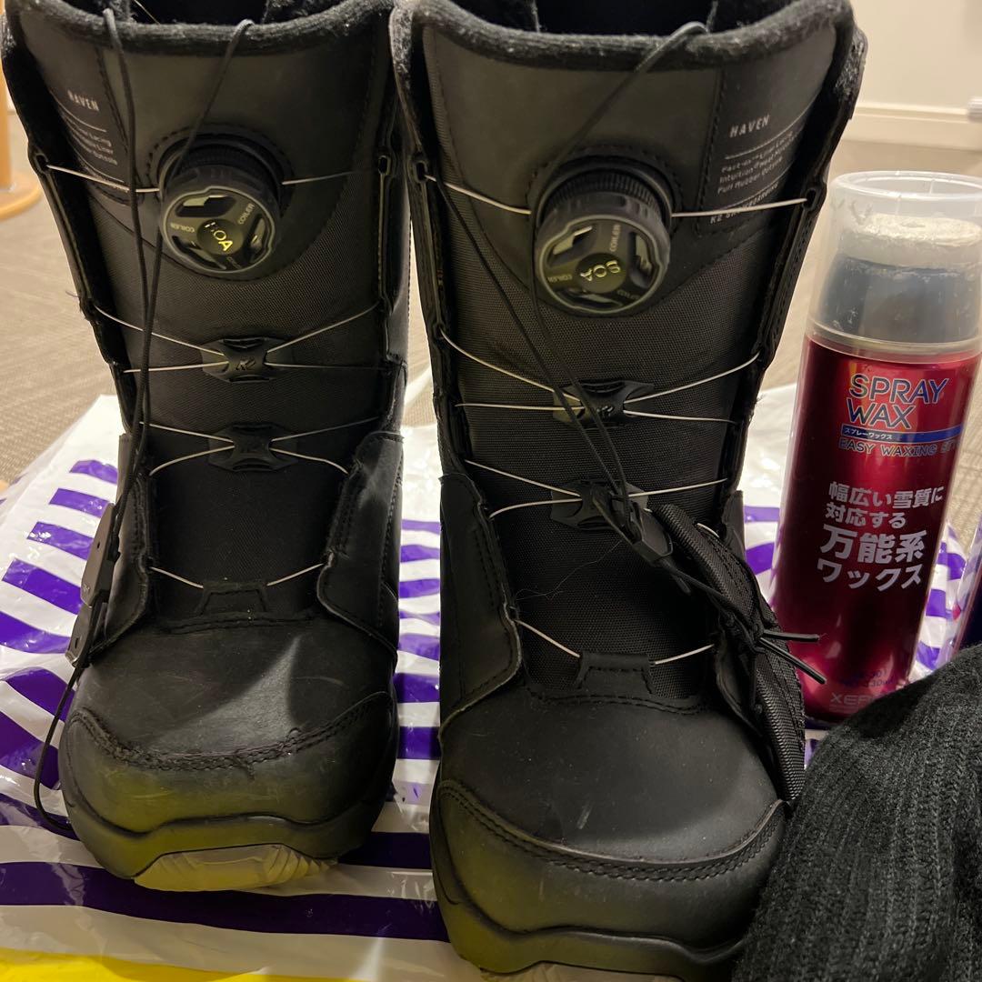 ブラックスノーボードブーツ BOAシステム付き