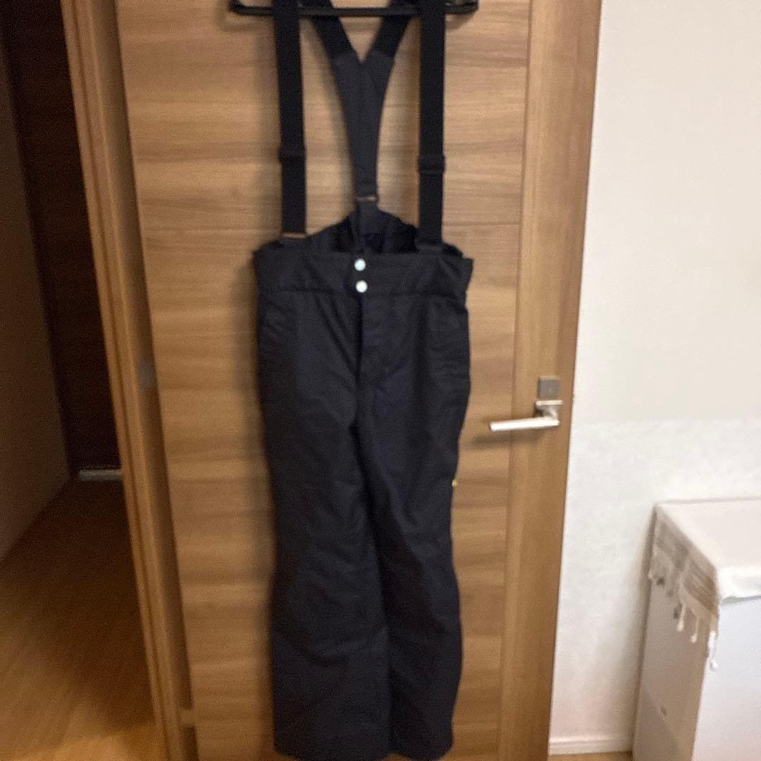 イエローと黒のスキーウェア（男性用）