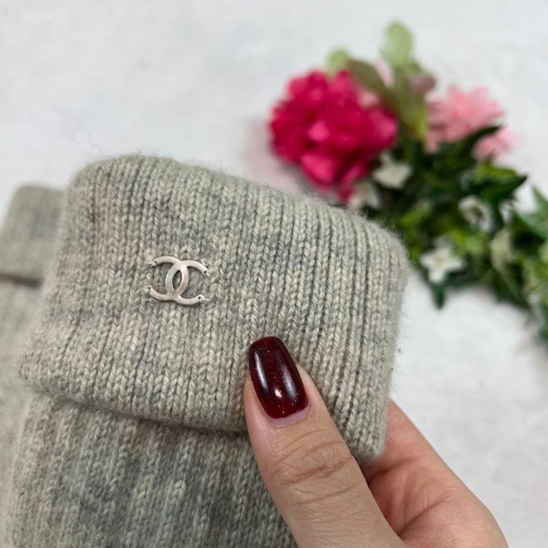 I522 美品 シャネル カシミヤ 手袋 グレー レディース