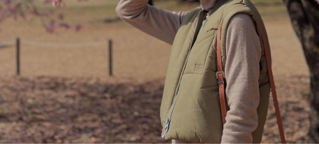 GANNI オリーブ ダウンベスト